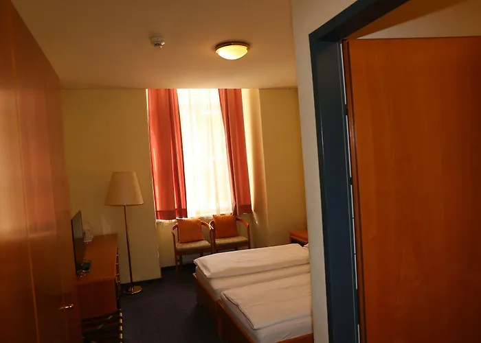 Very Apartments, 5 Min To Center, No Reception Hotel 3*