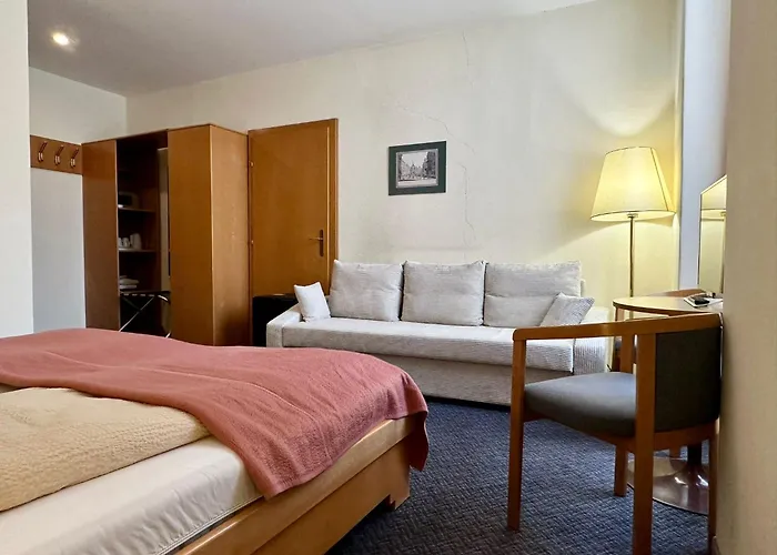 Hotel Very Apartments, 5 Min To Center, No Reception Wenen