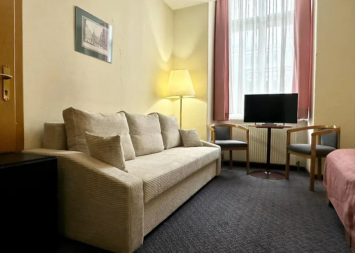 Very Apartments, 5 Min To Center, No Reception Hotel
