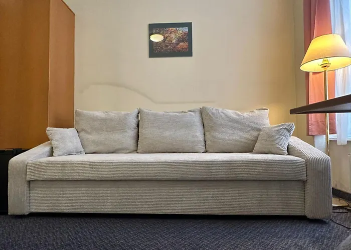 Very Apartments, 5 Min To Center, No Reception Hotel 3*
