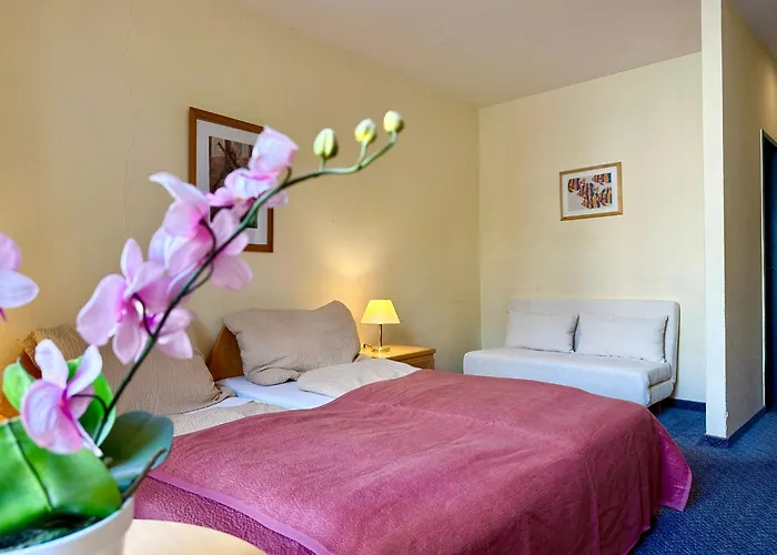 Hotel Very Apartments, 5 Min To Center, No Reception Wenen