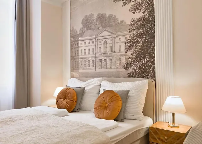 Hotel Very Apartments, 5 Min To Center, No Reception 3*