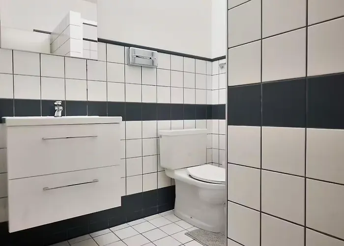 Very Apartments, 5 Min To Center, No Reception Hotel 3*