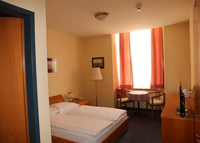 Very Apartments, 5 Min To Center, No Reception 3*